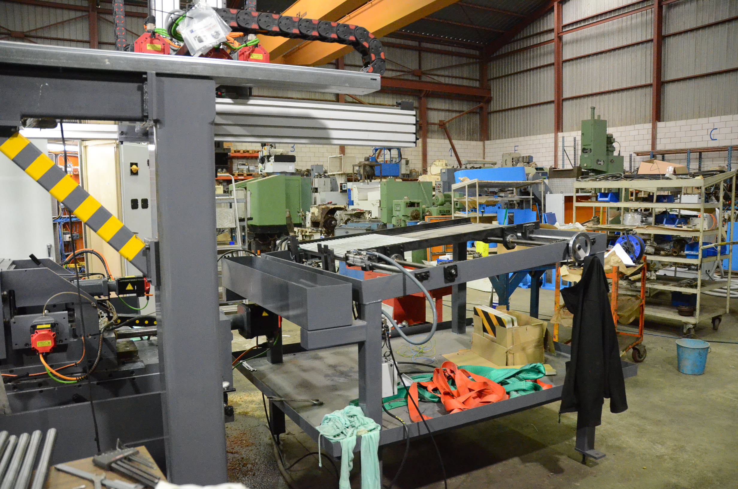 Usado 1997 ESTARTA 323 CNC Rectificadoras sin centros #4427