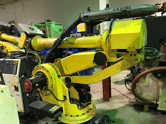 Used FANUC M900iA/260L 6 AXIS CNC ROBOT WITH R30iA CONTROLLER