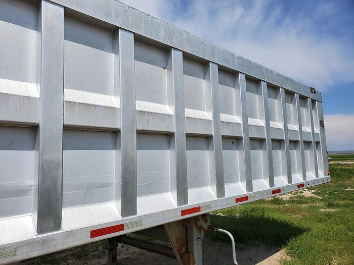 Used 2009 53' Steco Push-Out Trailer