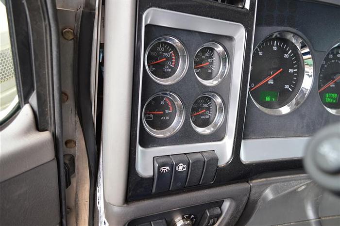 Used 2009 Sonic SDC500‐28E Drill Rig