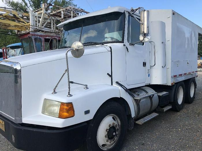 Used 1995 Volvo WCA64T