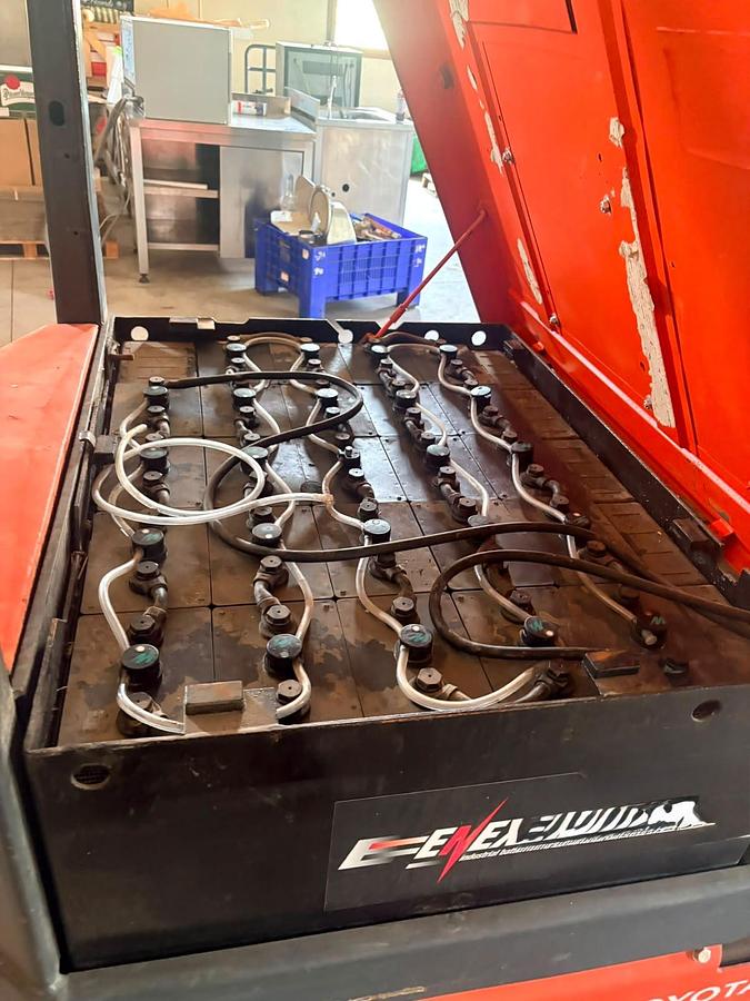 Usato TOYOTA 4FB20 - CARRELLO ELLETTRICO