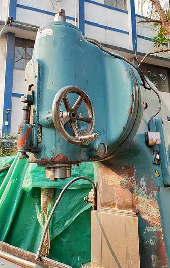 Used Tos FA5V Vertical Milling Machine