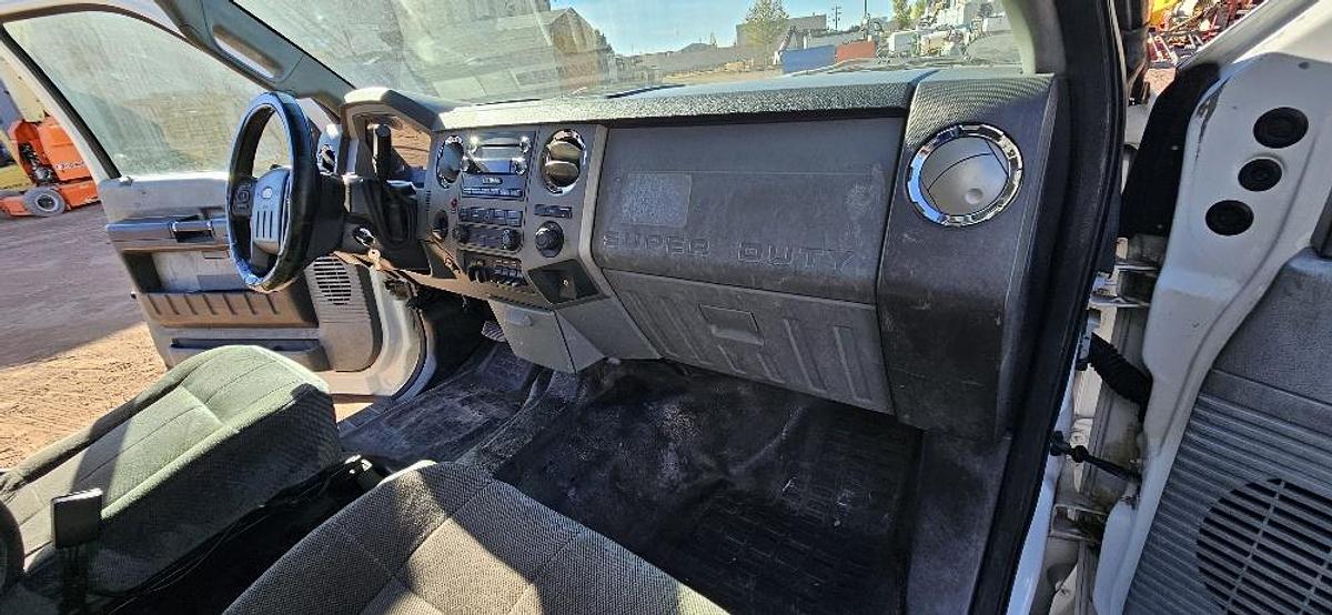 Used 2012 Ford F550 Utility Truck