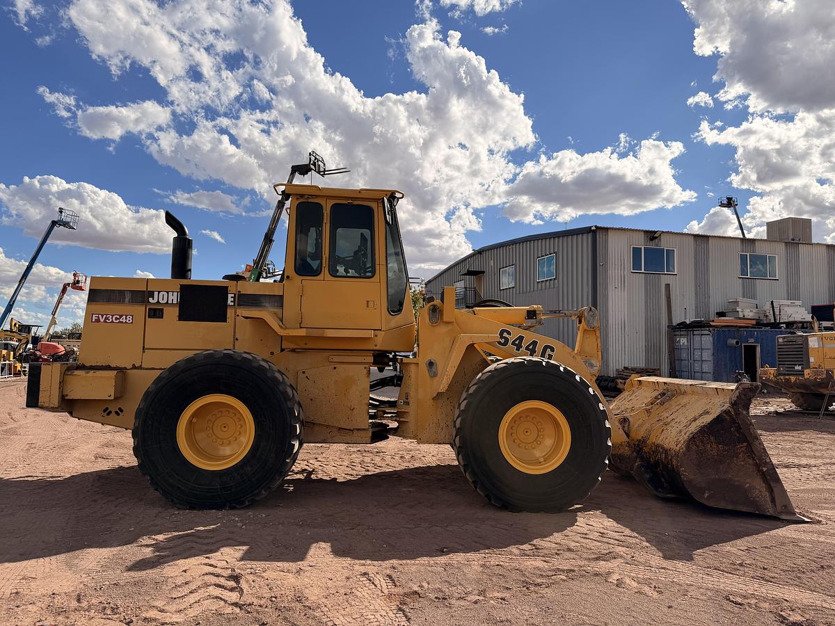 Used 1997 John Deere Loader