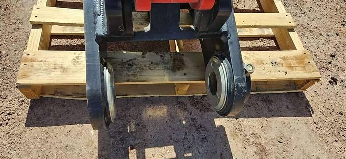 Used JCB Quick Coupler :Misc. Excavator Attachment
