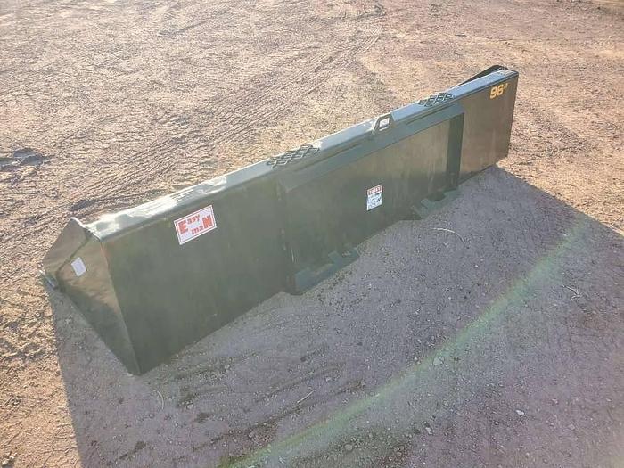 Used Others Skid Steer Bucket :Misc. Skid Steer Attachment