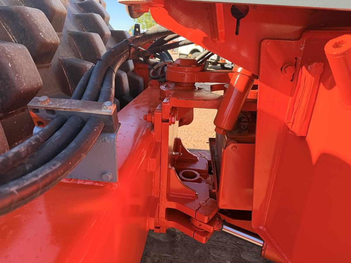 Used 2012 Hamm Sheepsfoot Roller
