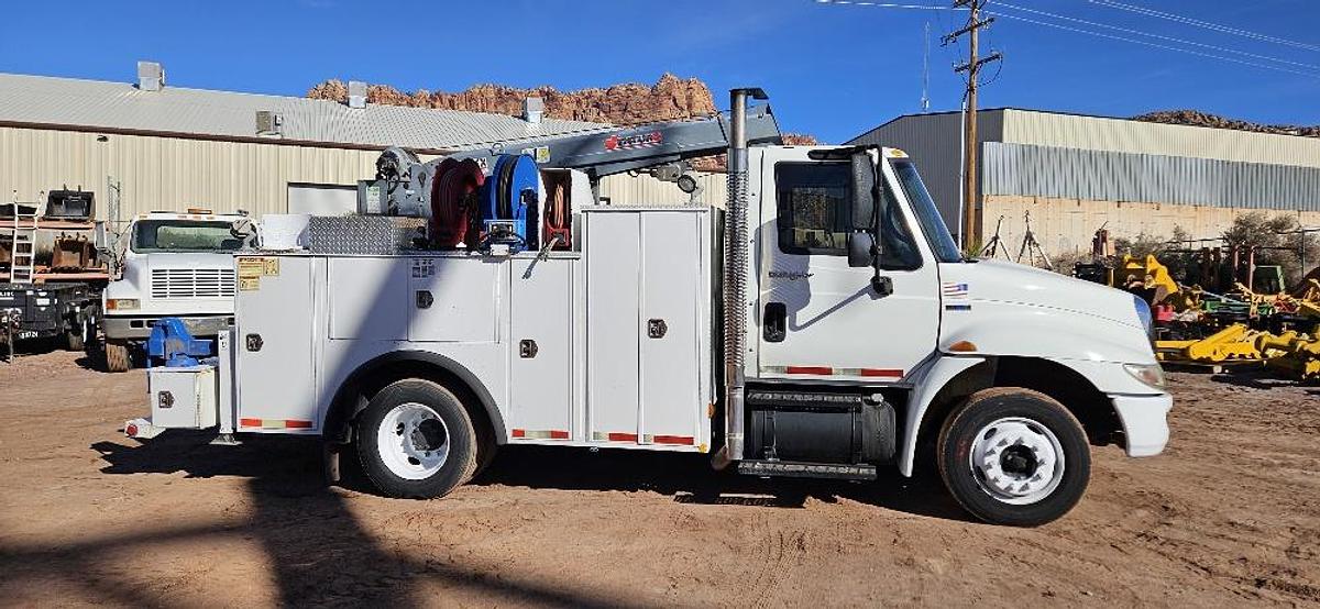 Used 2009 Interntaional 4300 Mechanic Truck