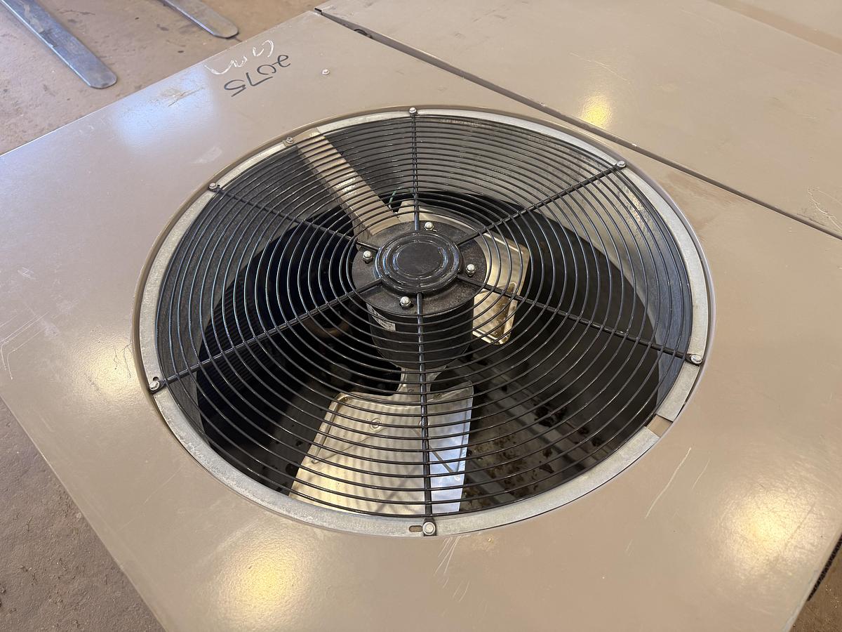 Used HVAC UNIT