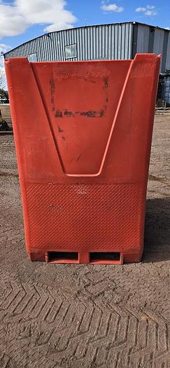 Used 330 Gallon Water Tank