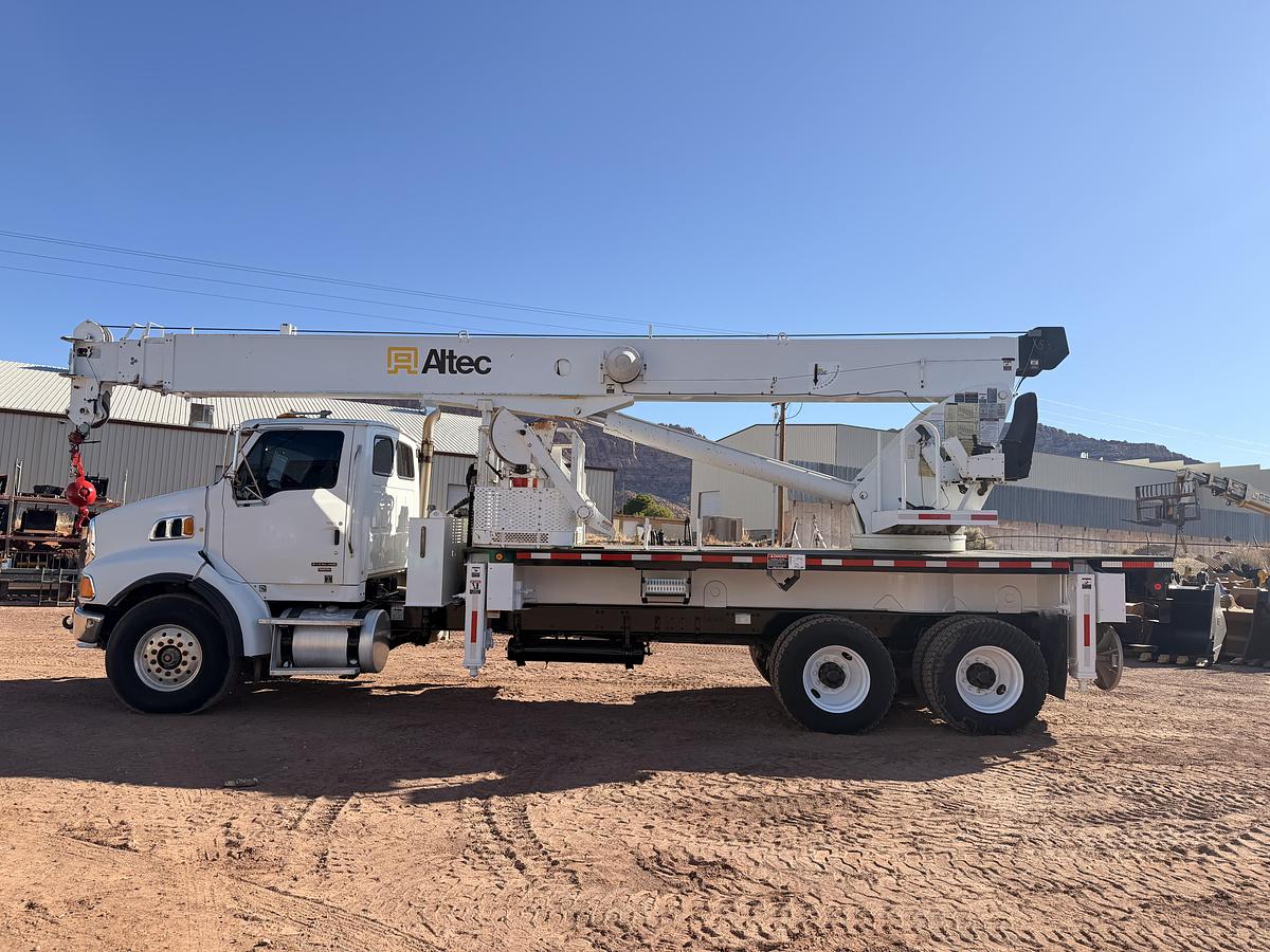 Used 26 Ton Hydraulic Crane Truck