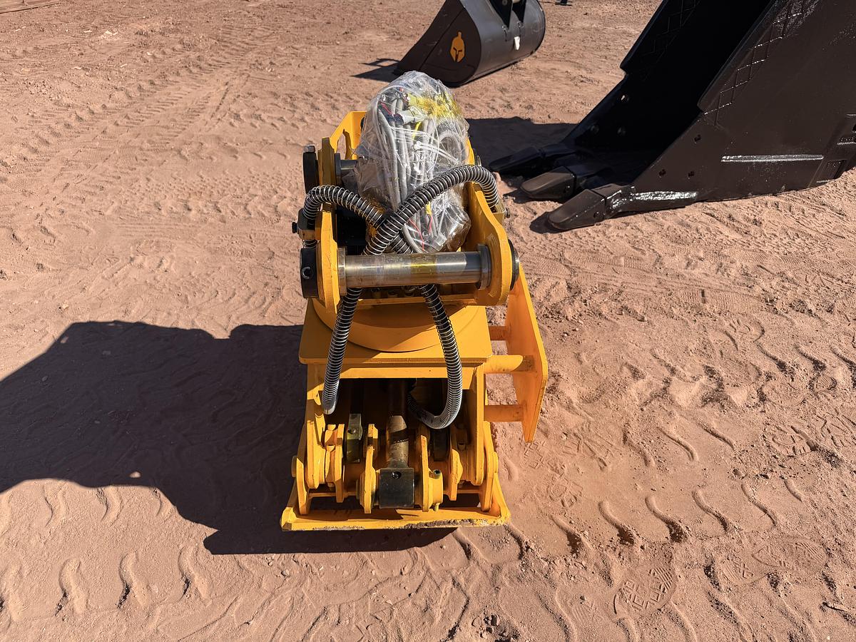 Rotating Excavator Grapple
