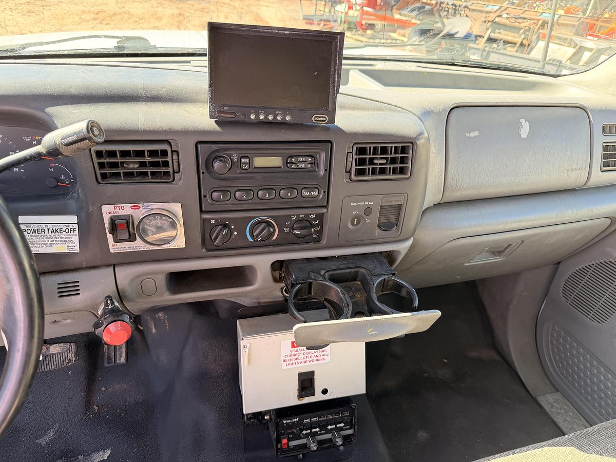 Used  2003 Ford F-450 Super Duty Vacuum Truck