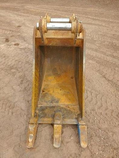 Used 24" Excavator Bucket