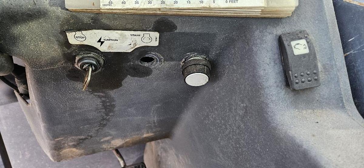 Used 2012 Gehl Telehandler