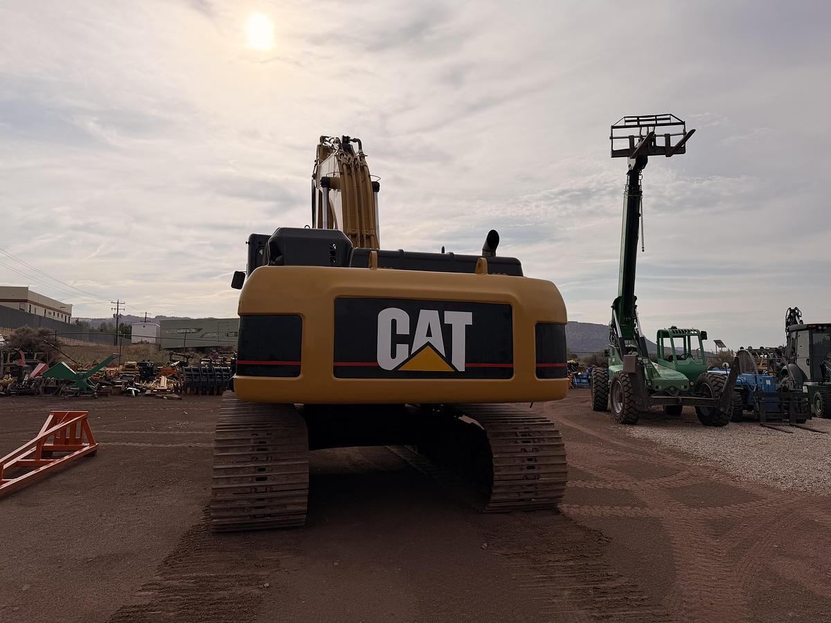 Used 2009 CAT 330D Excavator 