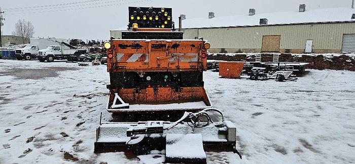 Used 2001 International Dump Truck 4900