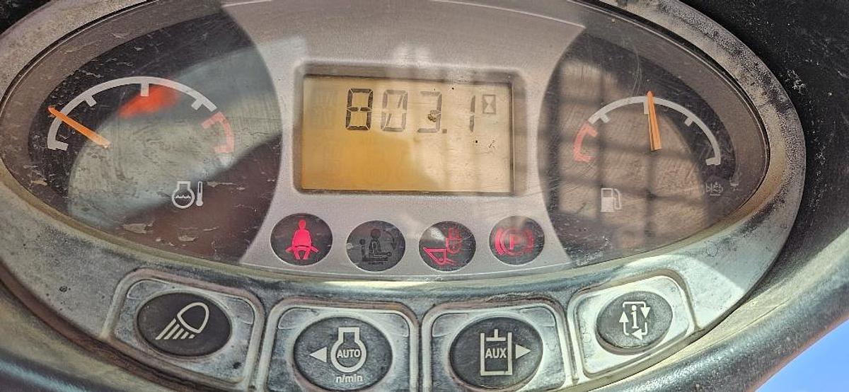 Used 2021 Bobcat T450 Skid Steer