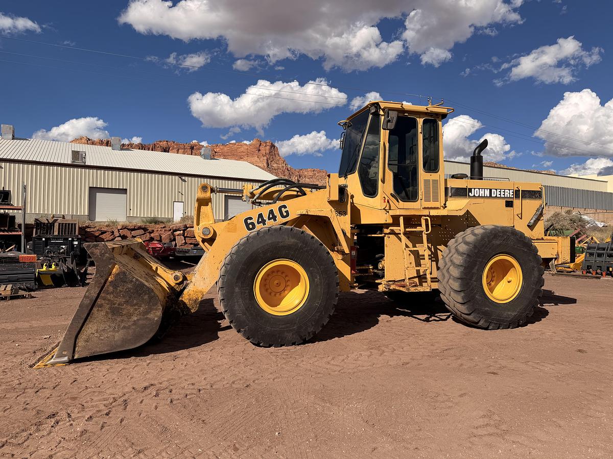 Used 1997 John Deere Loader