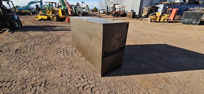 Used 75" Job Site tool Box