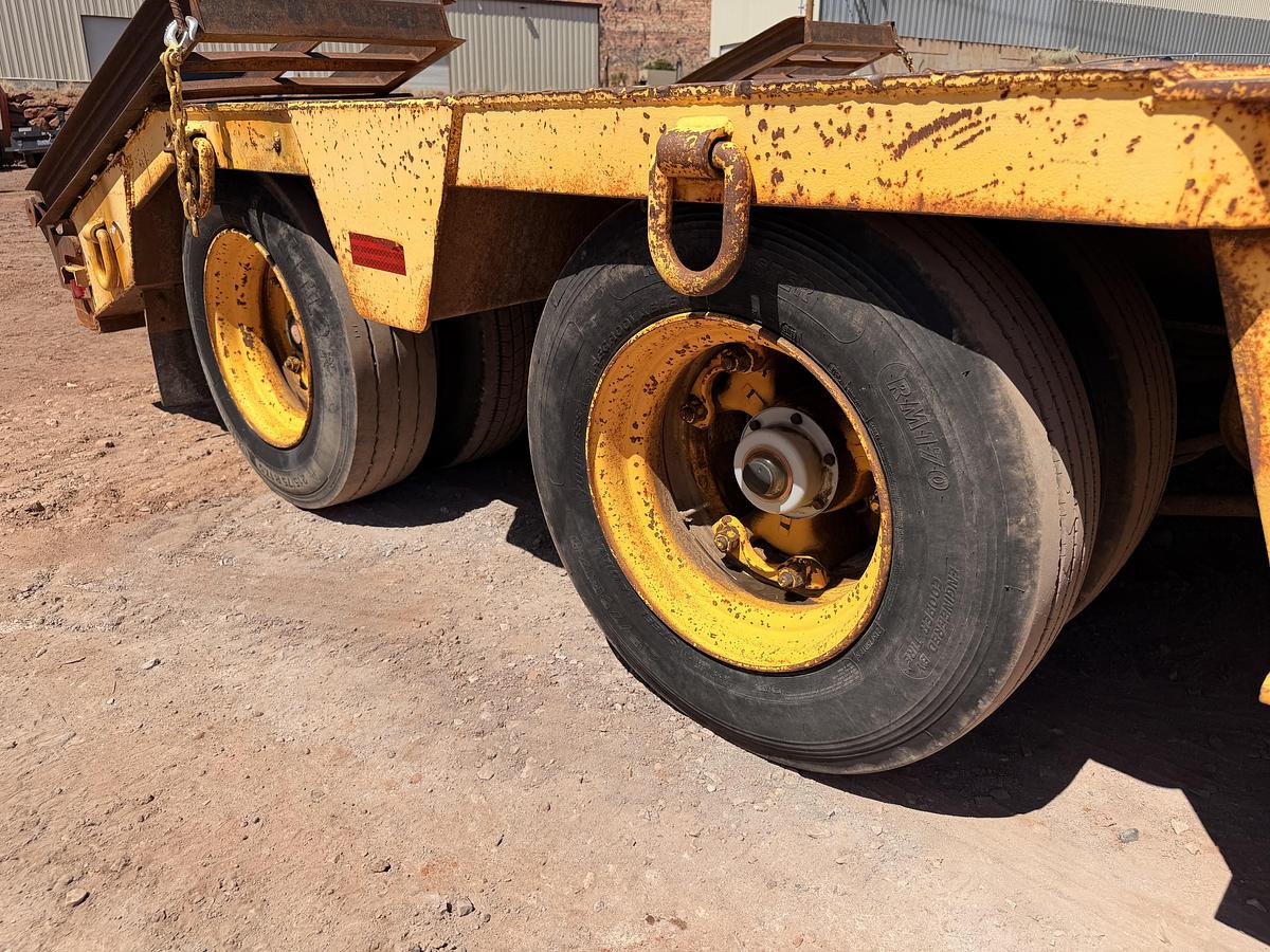 Used 1985 359 Peterbilt & 1997 Load King Equipment Trailer