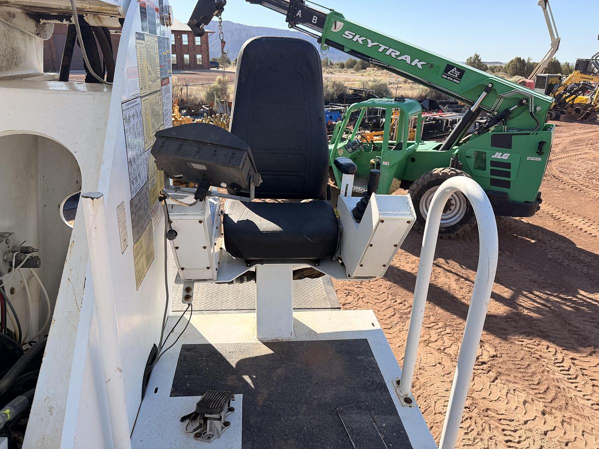 Used 26 Ton Hydraulic Crane Truck