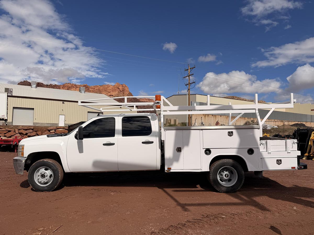 Used 2014 Chevy Service Truck