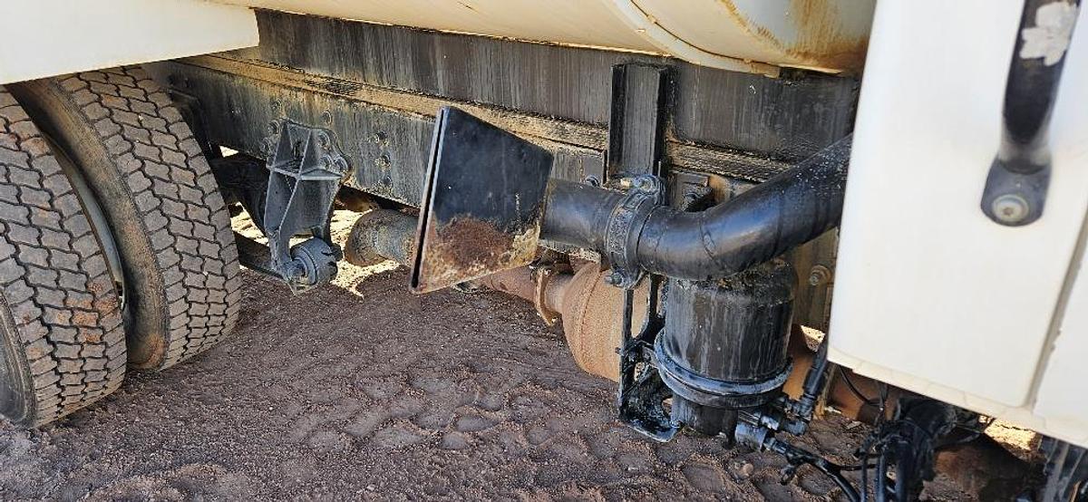 Used 2013 International 4300 Water Truck