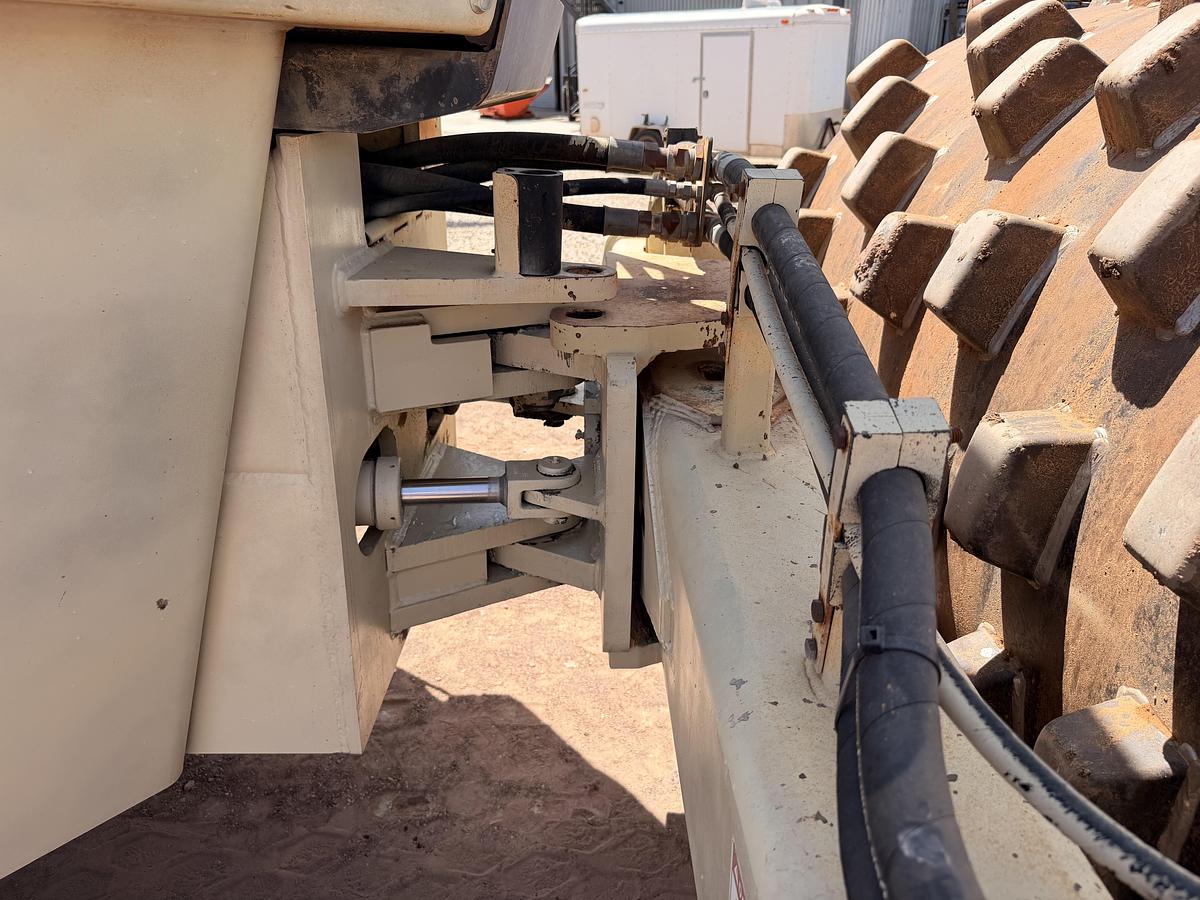 Used 1994 Ingersoll Rand Sheepsfoot Roller