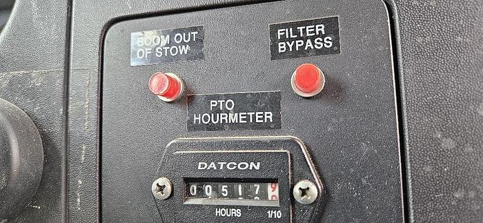 Used 2006 Ford Bucket Truck F550