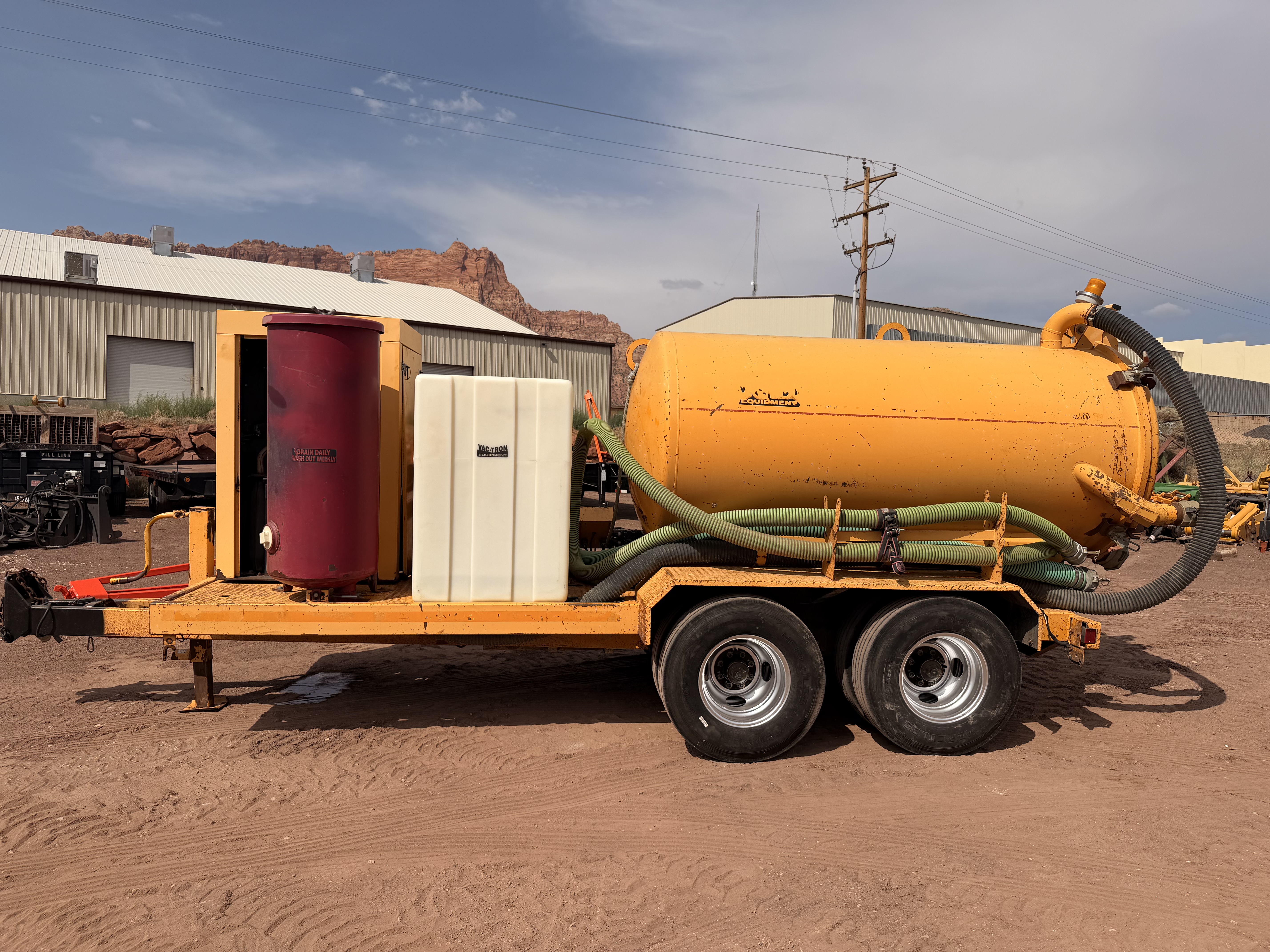 Used 2006 Vac-Tron Vacuum Trailer