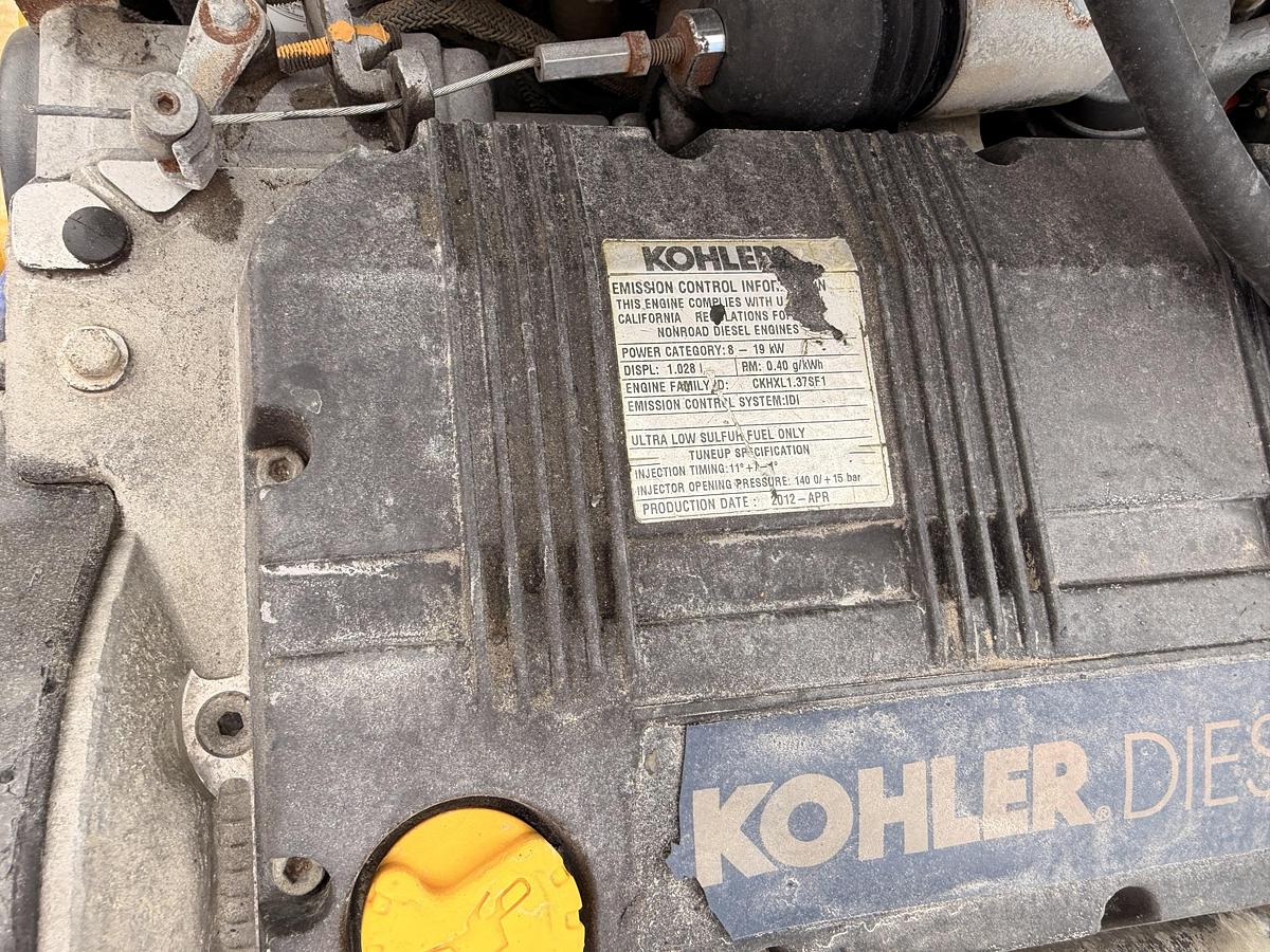 Used 2013 CAT Smooth Drum Roller