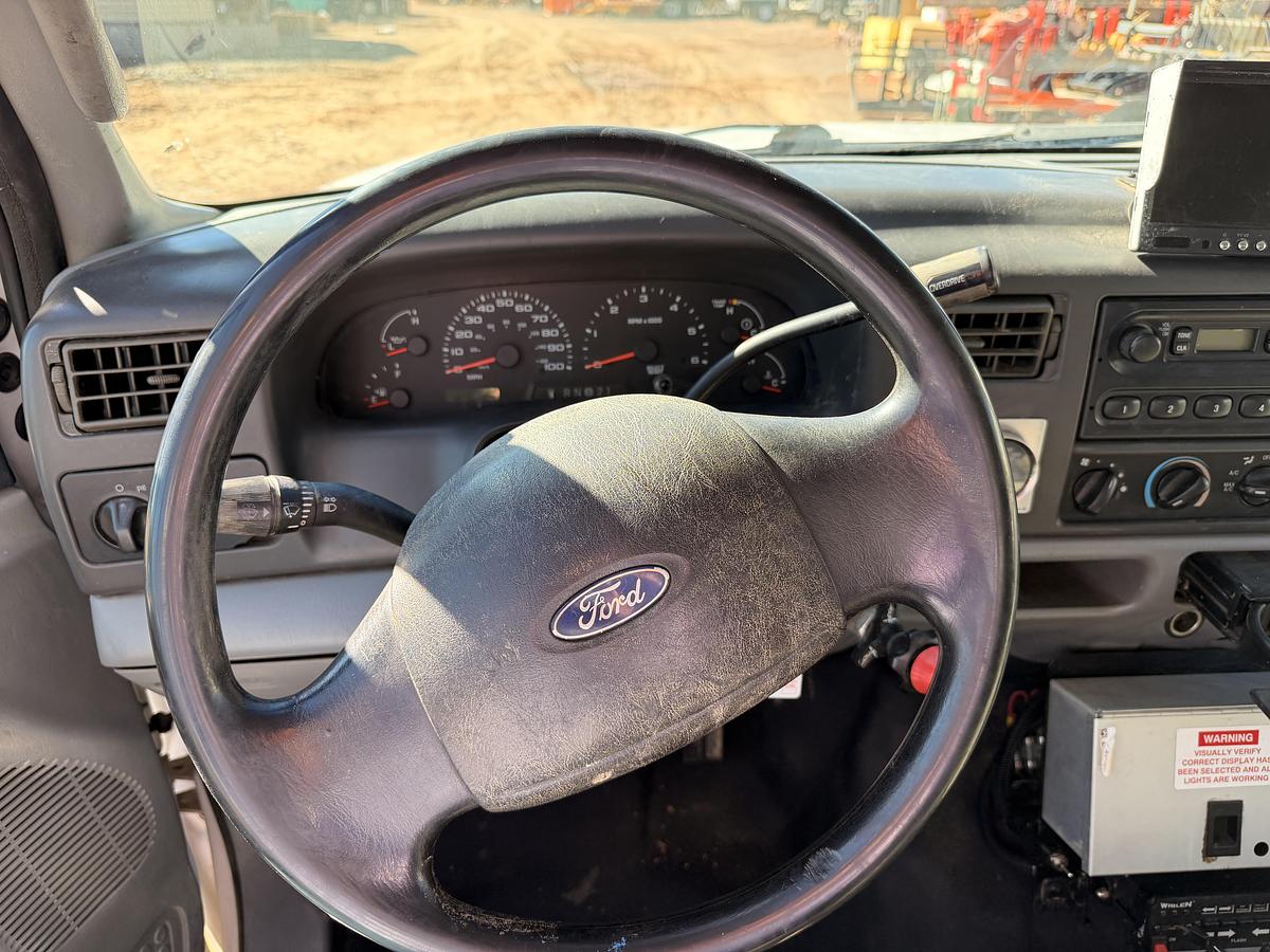 Used  2003 Ford F-450 Super Duty Vacuum Truck