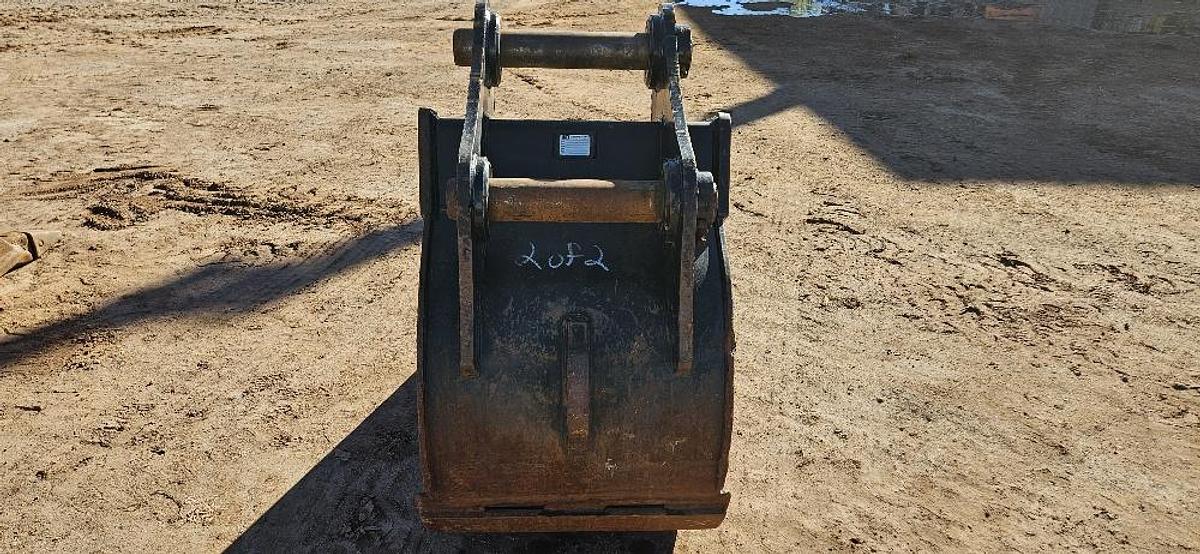 Used 30" Excavator Bucket