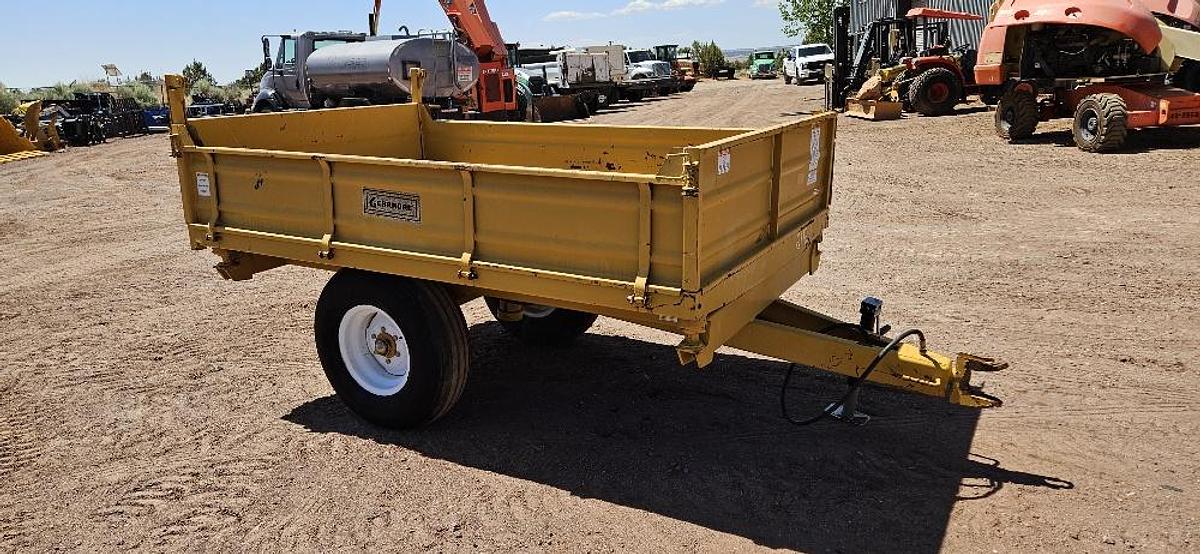 Used Hydraulic Dump Trailer