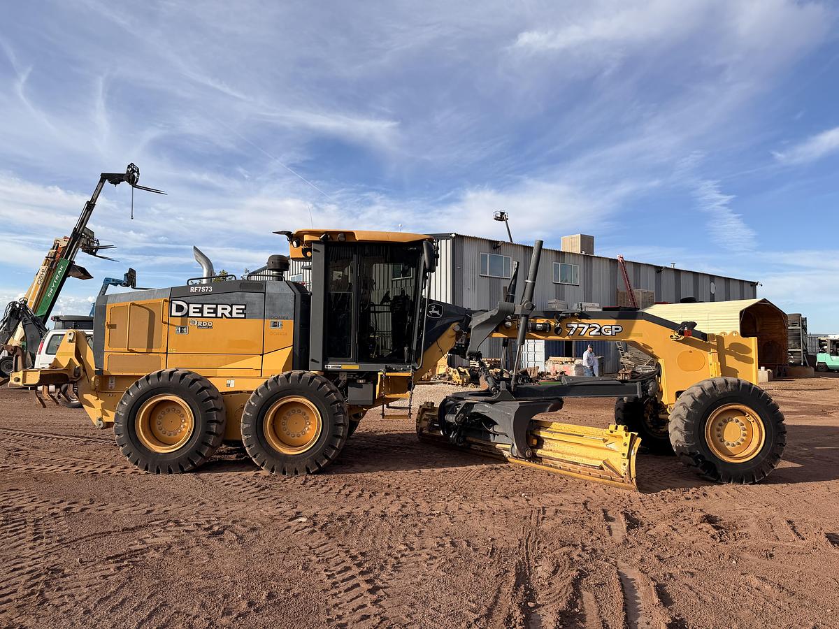 Used 2015 John Deere Grader