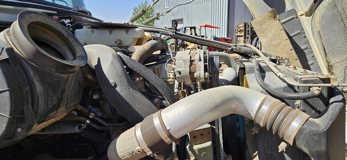 Used Ford LTL 9000 Water Truck