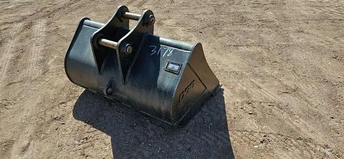 48" Excavator Clean Up Bucket