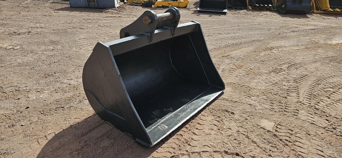 Used 60 Inch Excavator Bucket