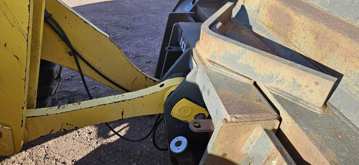 Used 2014 Komatsu WA270-7 Loader | HVAC, Stereo, Ride Control