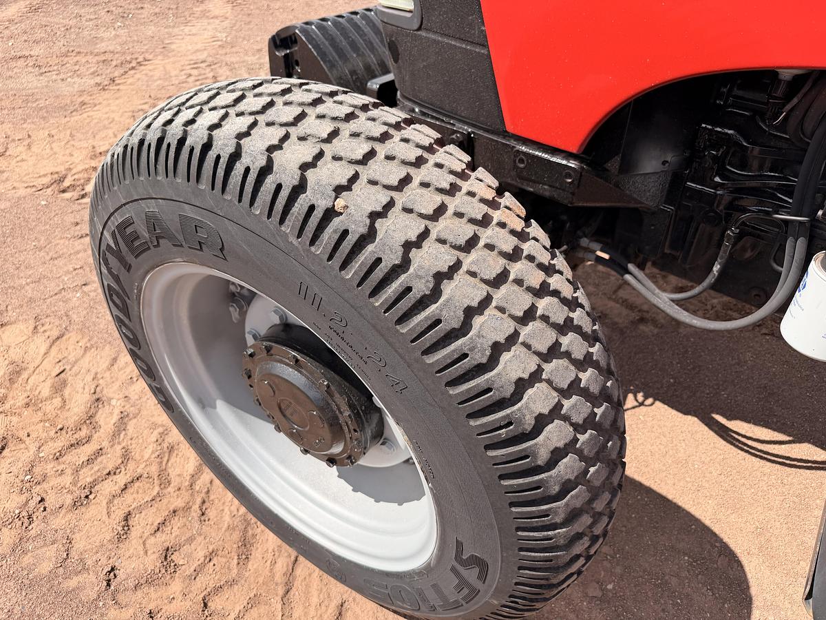 Used 2007 Case Utility Tractor