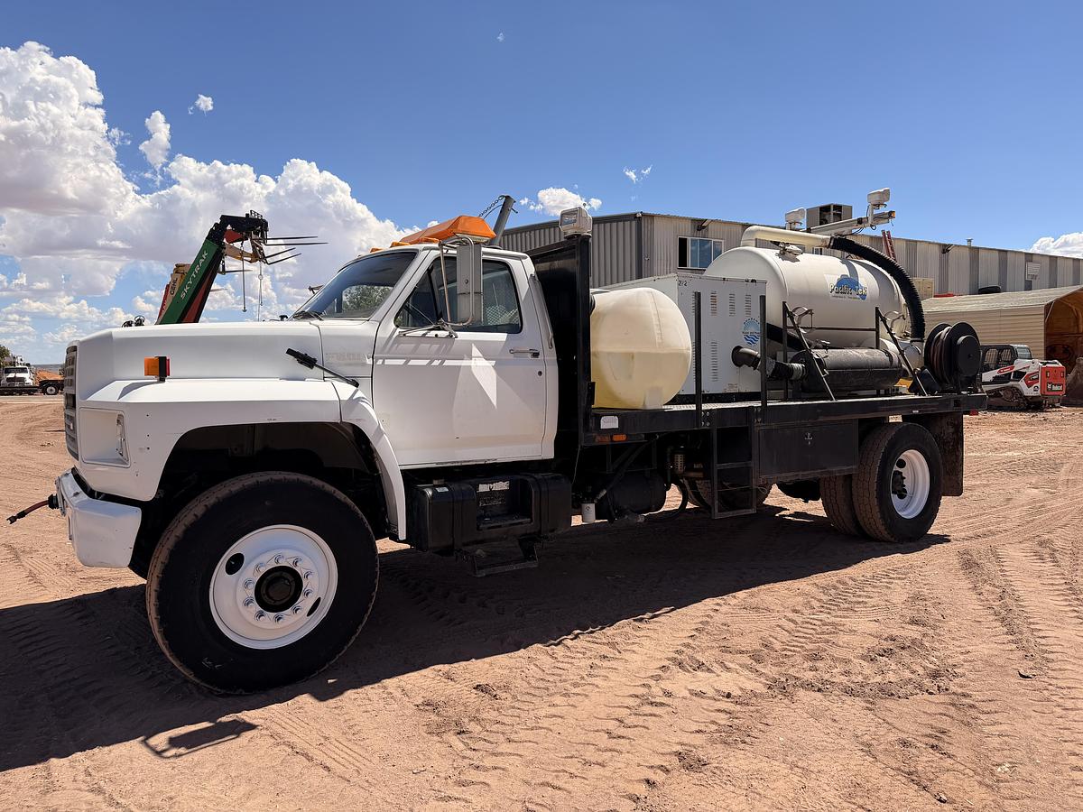 Used 1992 Ford Vacuum Truck