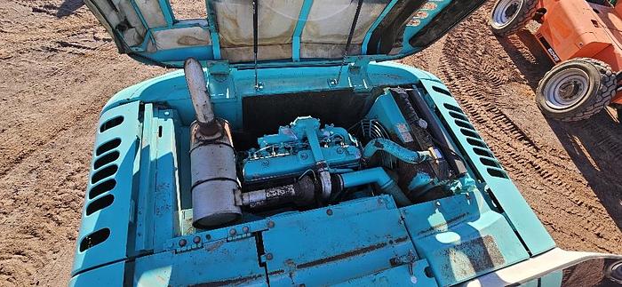Used Kobelco 200 Excavator