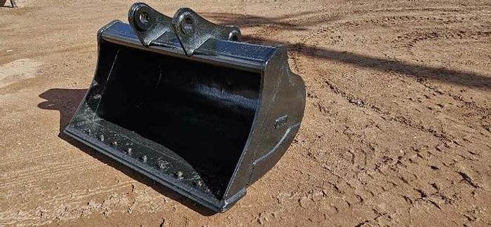Used 60" Excavator Bucket