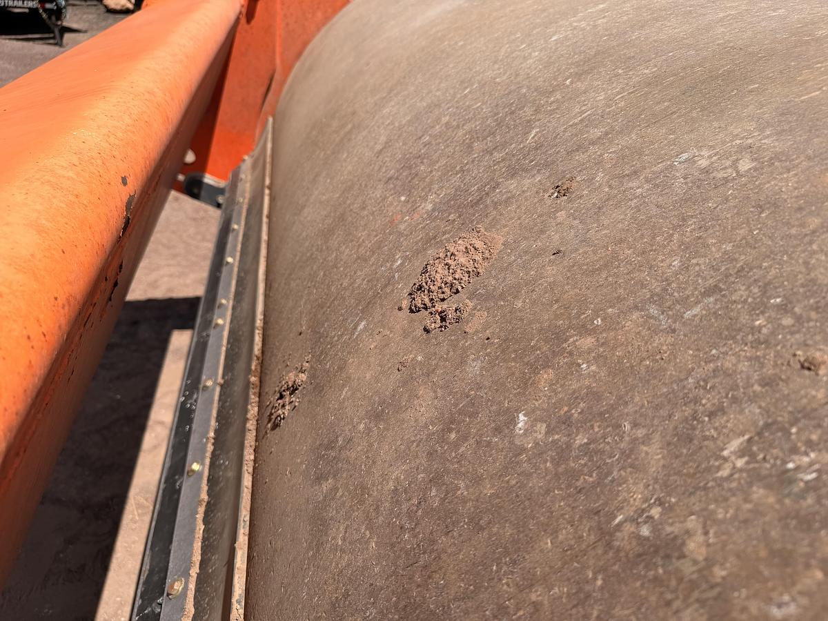 Used 2018 Hamm Smooth Drum Roller