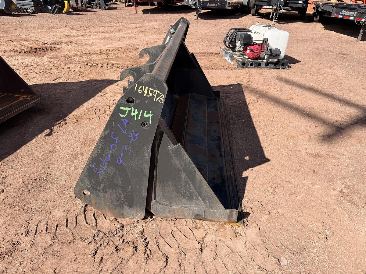 Used 78" Clam Shell Loader Bucket