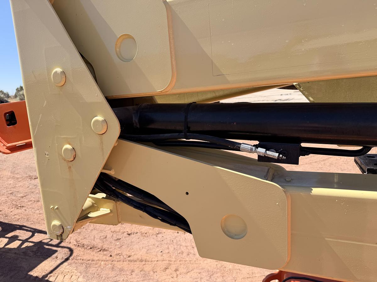 Used 2013 JLG Electric Articulating Boom Lift
