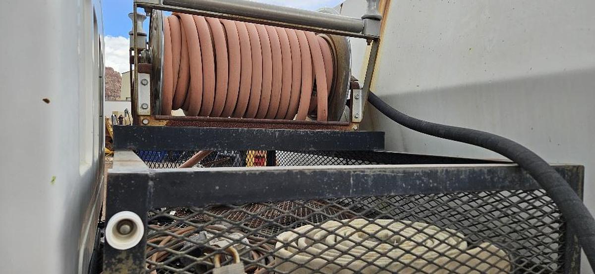 Used 1985 Kodiak 3,000 Gallon Water Truck