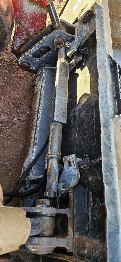 Used 2021 Takeuchi Skid Steer